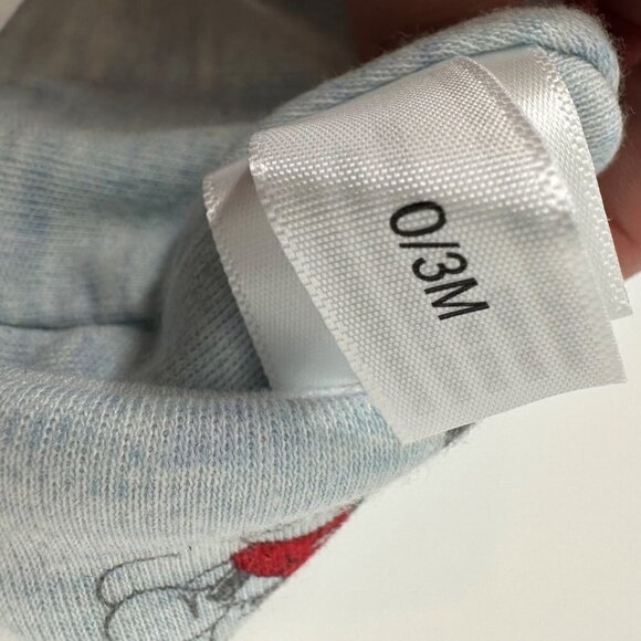 Disney Mickey Mouse Gray Newborn Hat with Ears 0/3M - Picture 3 of 4